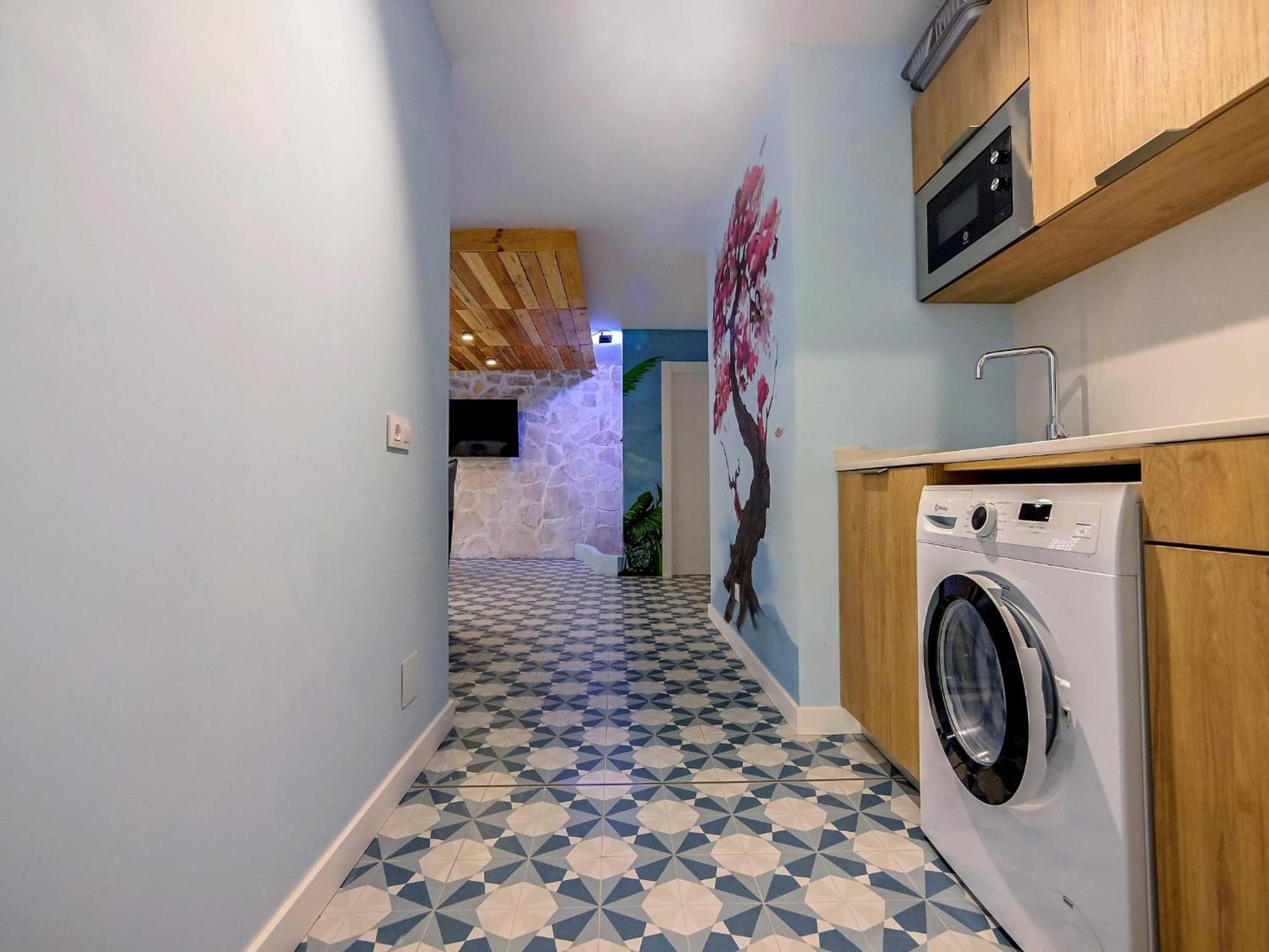 Apartamentos Nirvana Y Averno アギラス エクステリア 写真