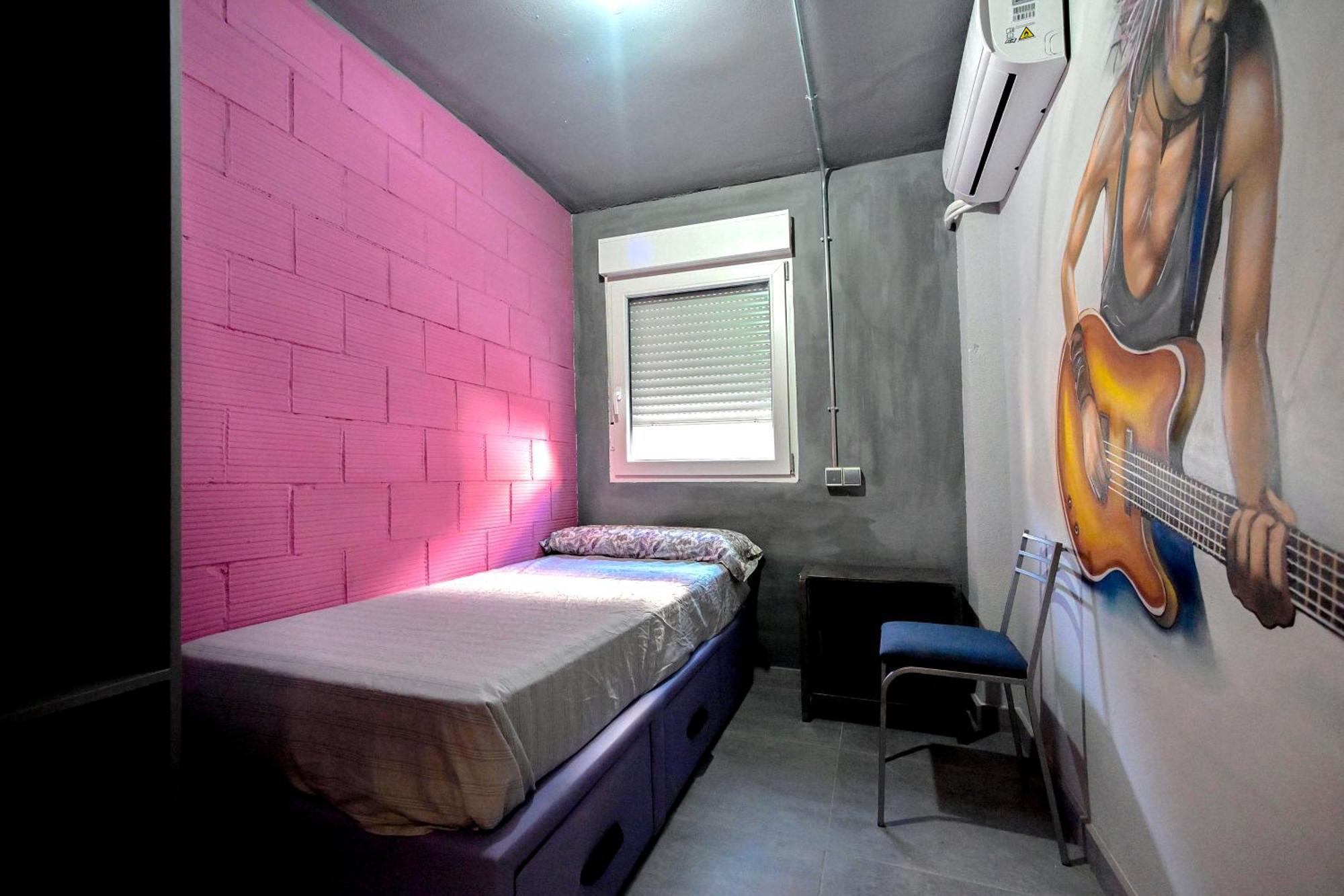Apartamentos Nirvana Y Averno アギラス エクステリア 写真