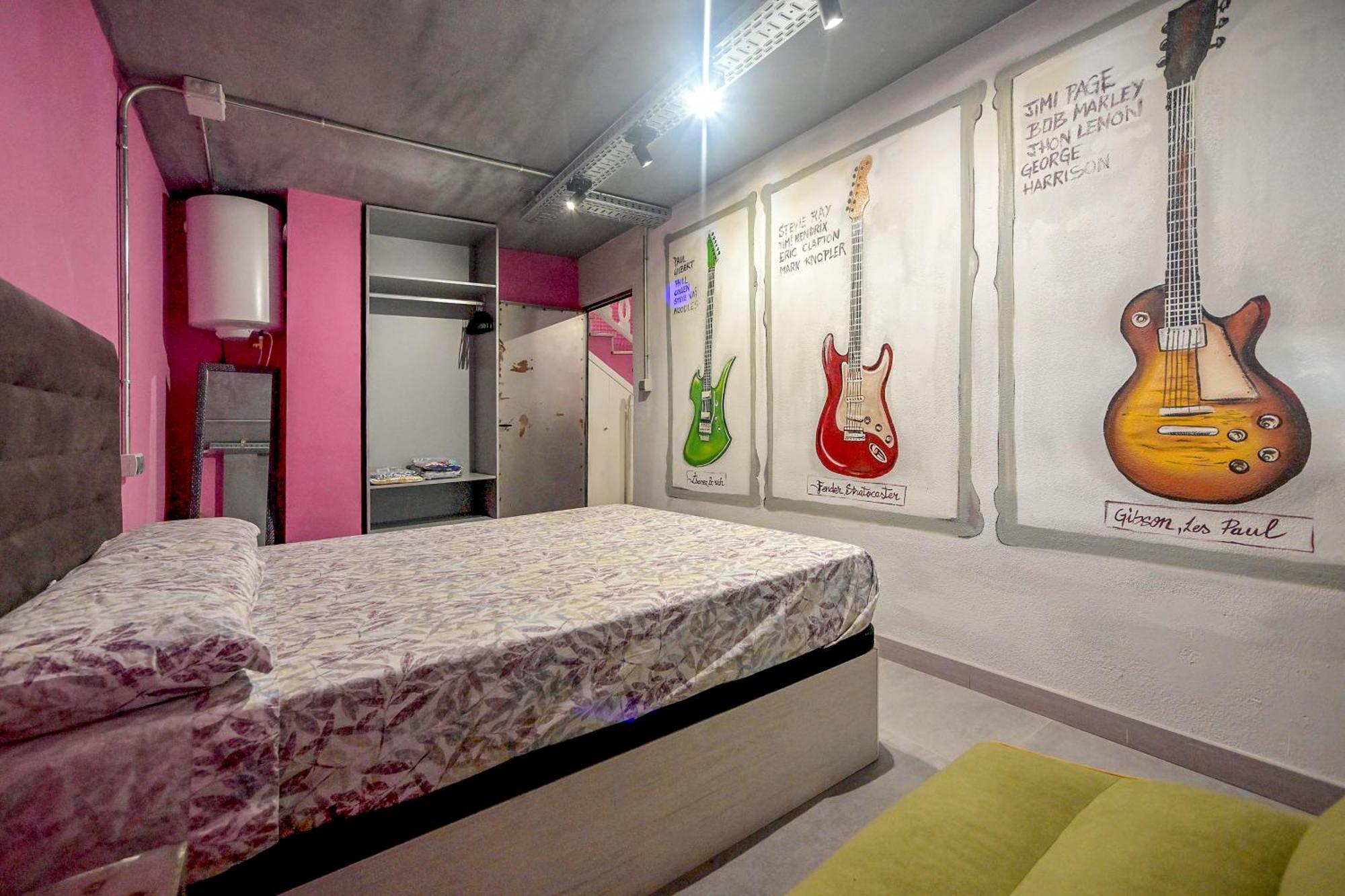 Apartamentos Nirvana Y Averno アギラス エクステリア 写真